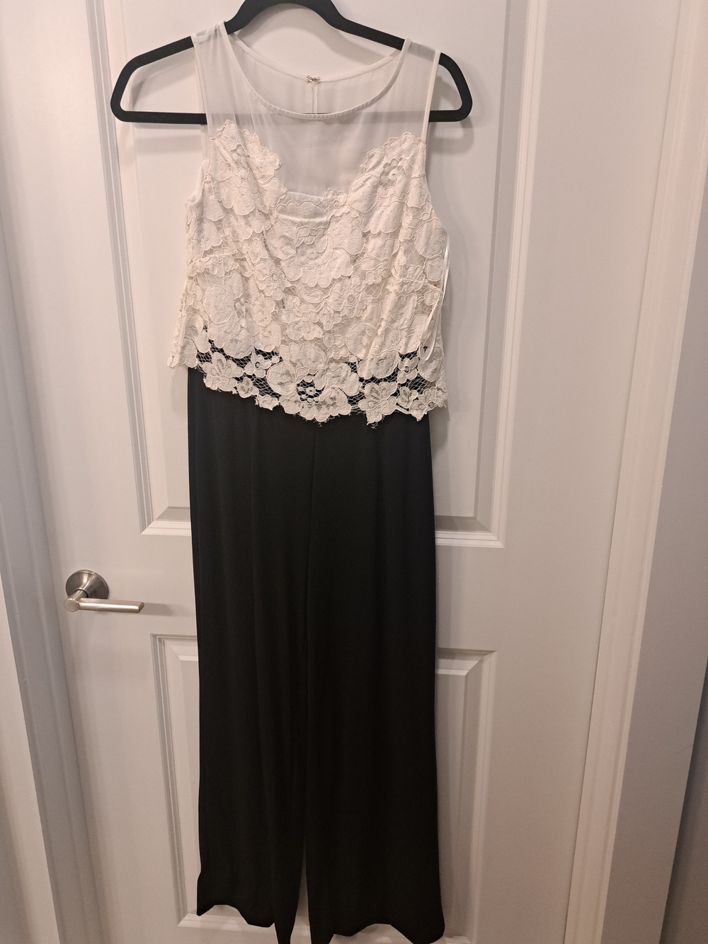 Tank Top White Lace Top Black Wide-Leg Jumpsuit